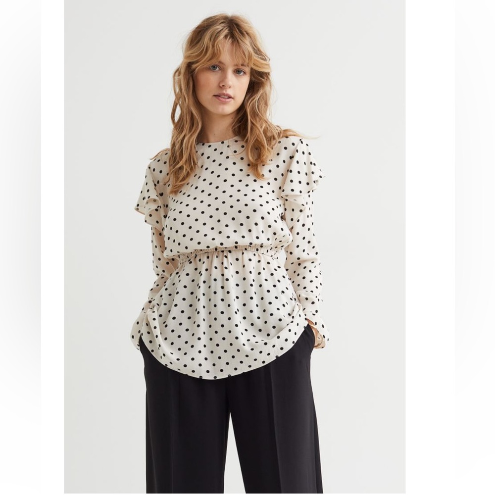 H&M MAMA Flounce Trim Nursing Blouse